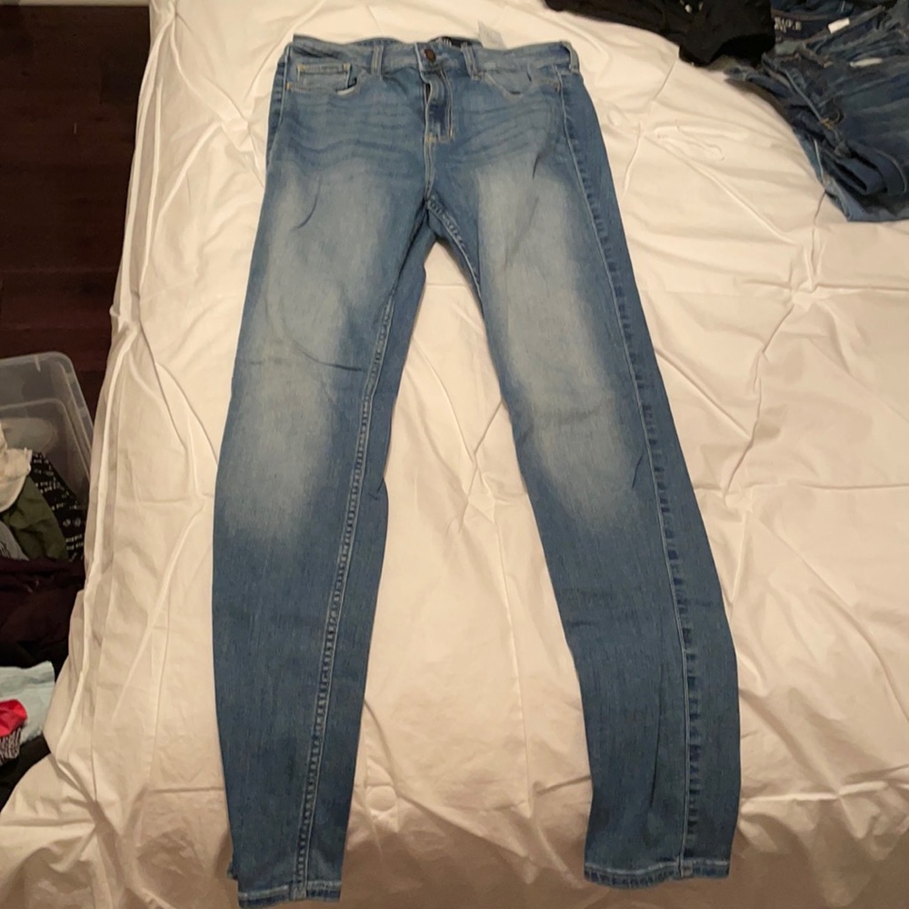 Hollister skinny jeans